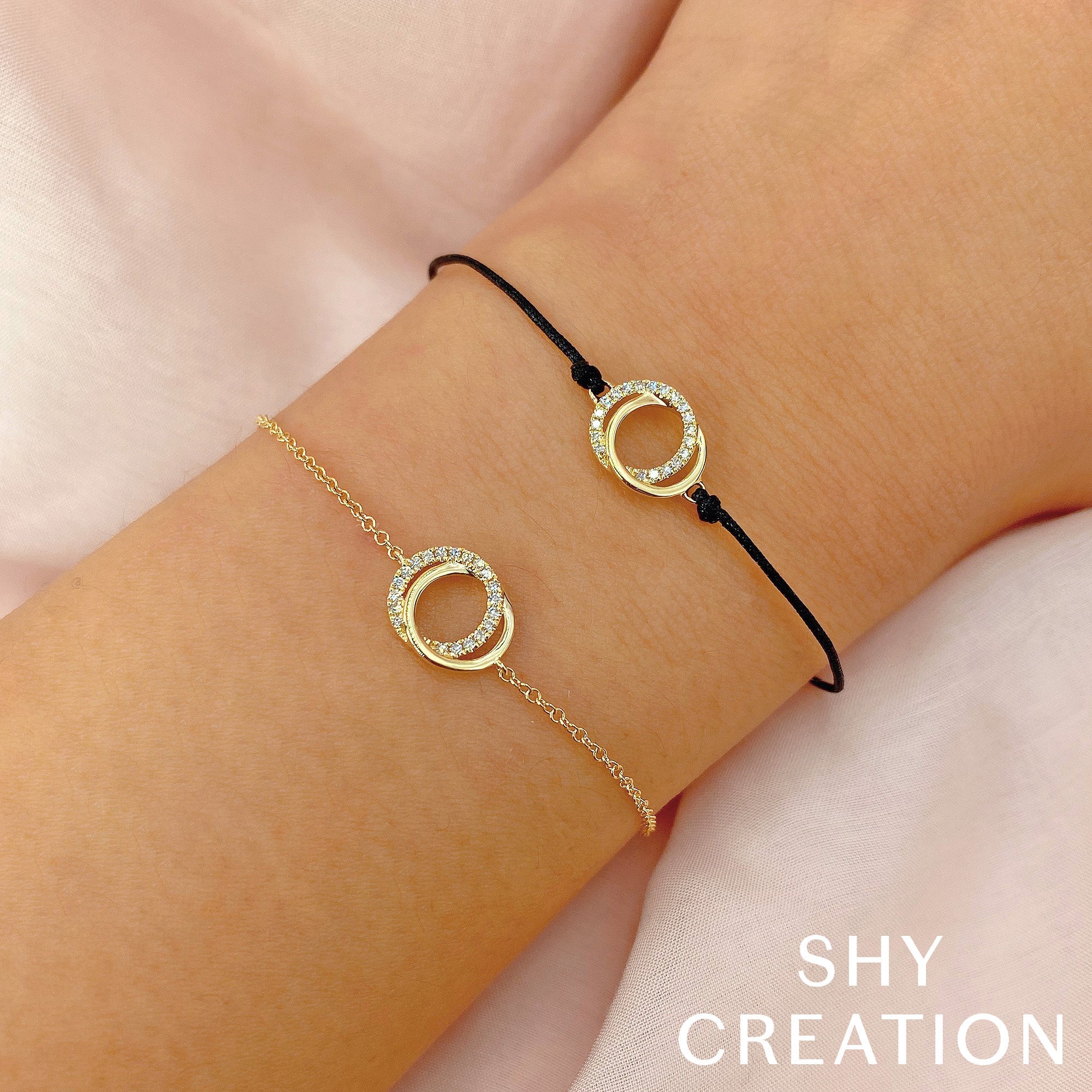 Diamond Love Knot Circle Bracelet - Image 3